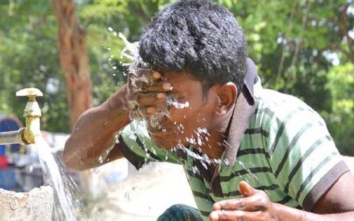 আরও দুদিন গরমে ভুগিয়ে নামবে বৃষ্টি